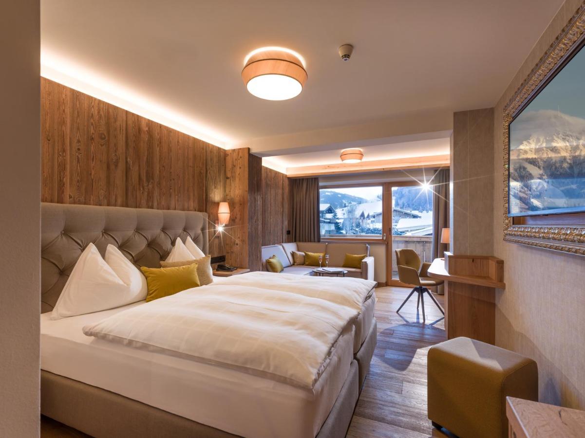 Hotel Zentral ****Superior Kirchberg in Tirol Exterior foto